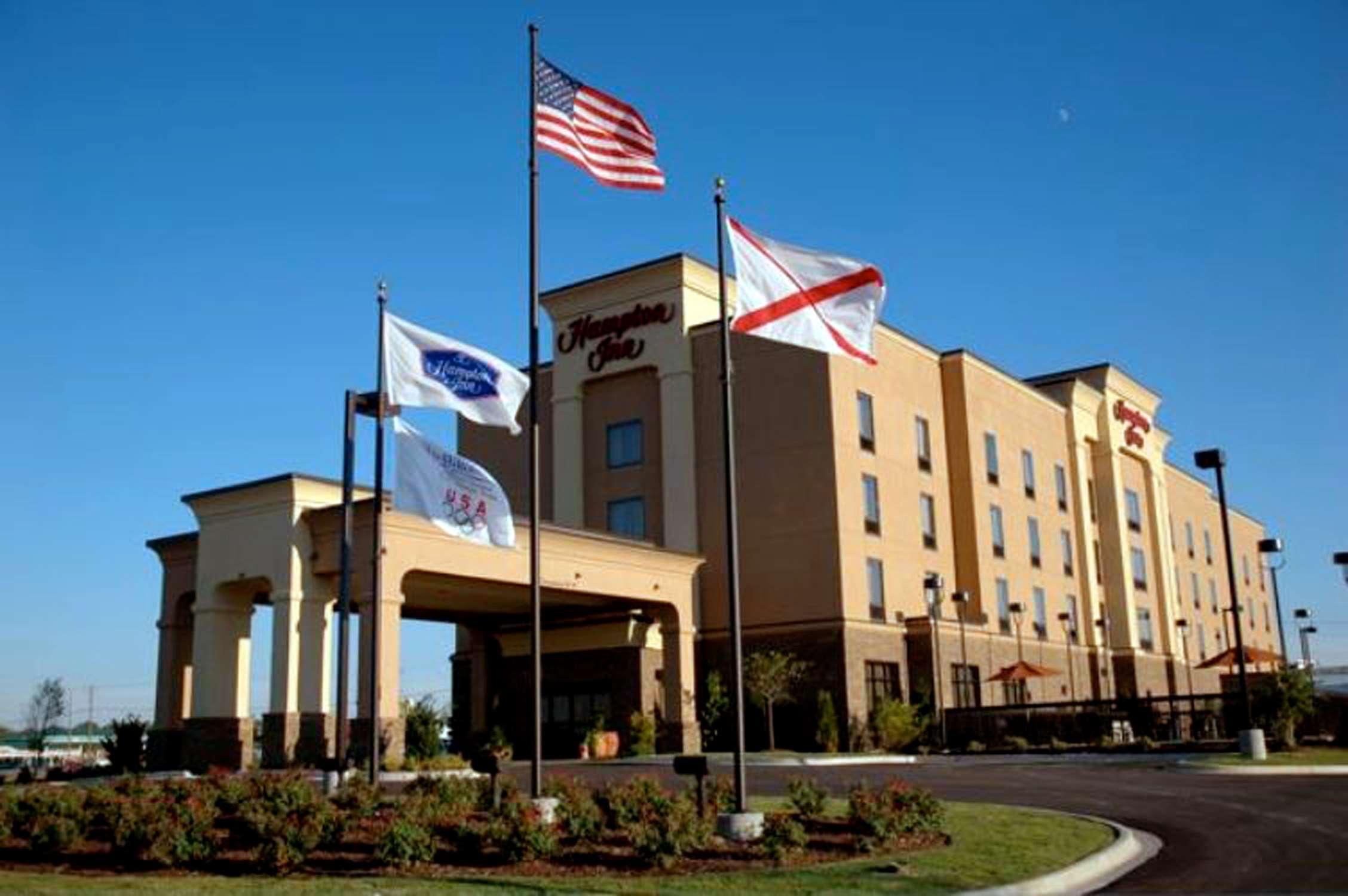 Hampton Inn Calera Экстерьер фото